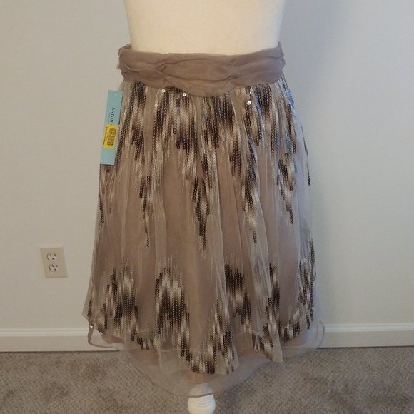 Antonio Melani Della Skirt Size 8 NWT - Picture 2 of 5